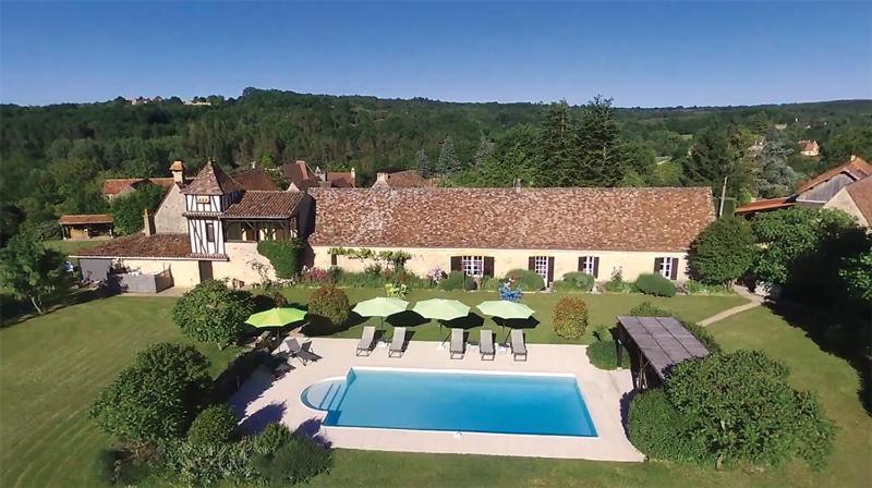La Ferme De L'Embellie Gites Et Chambres D'Hotes Le Buisson-de-Cadouin Bagian luar foto