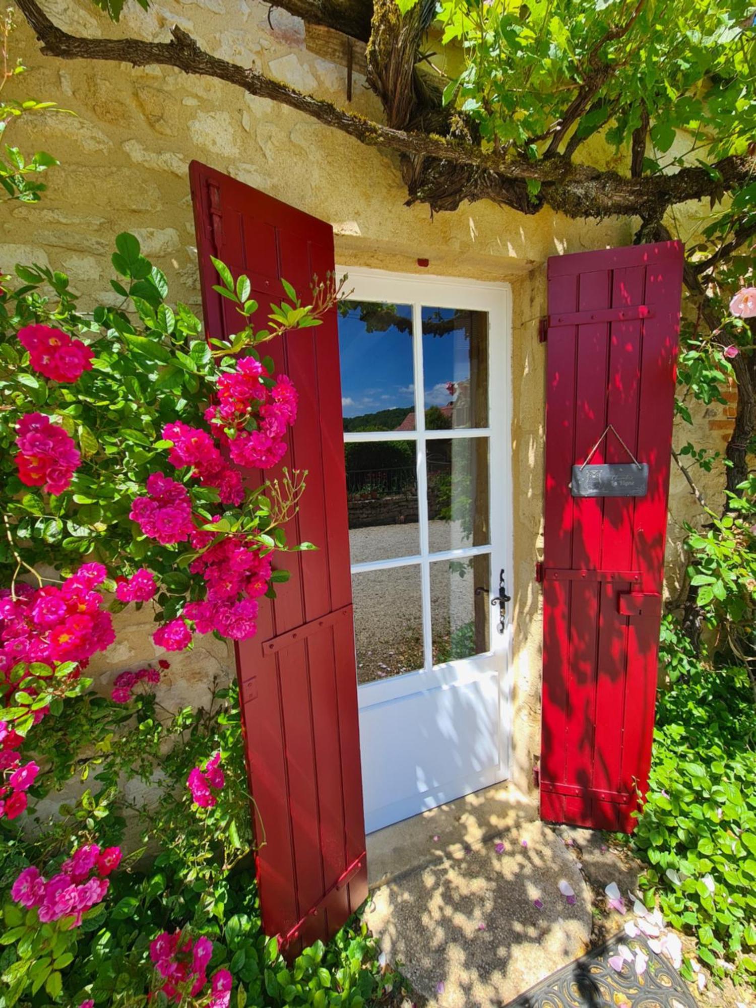 La Ferme De L'Embellie Gites Et Chambres D'Hotes Le Buisson-de-Cadouin Bagian luar foto
