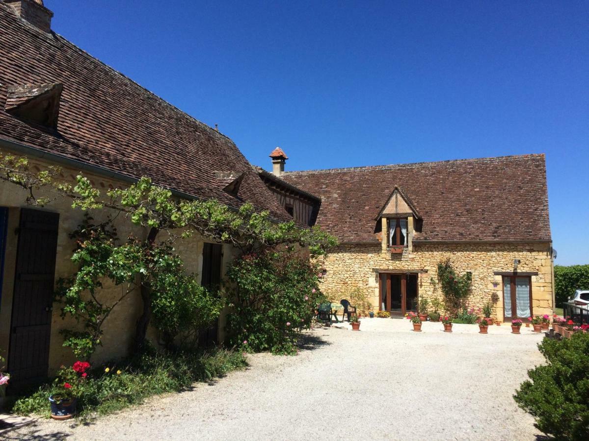 La Ferme De L'Embellie Gites Et Chambres D'Hotes Le Buisson-de-Cadouin Bagian luar foto